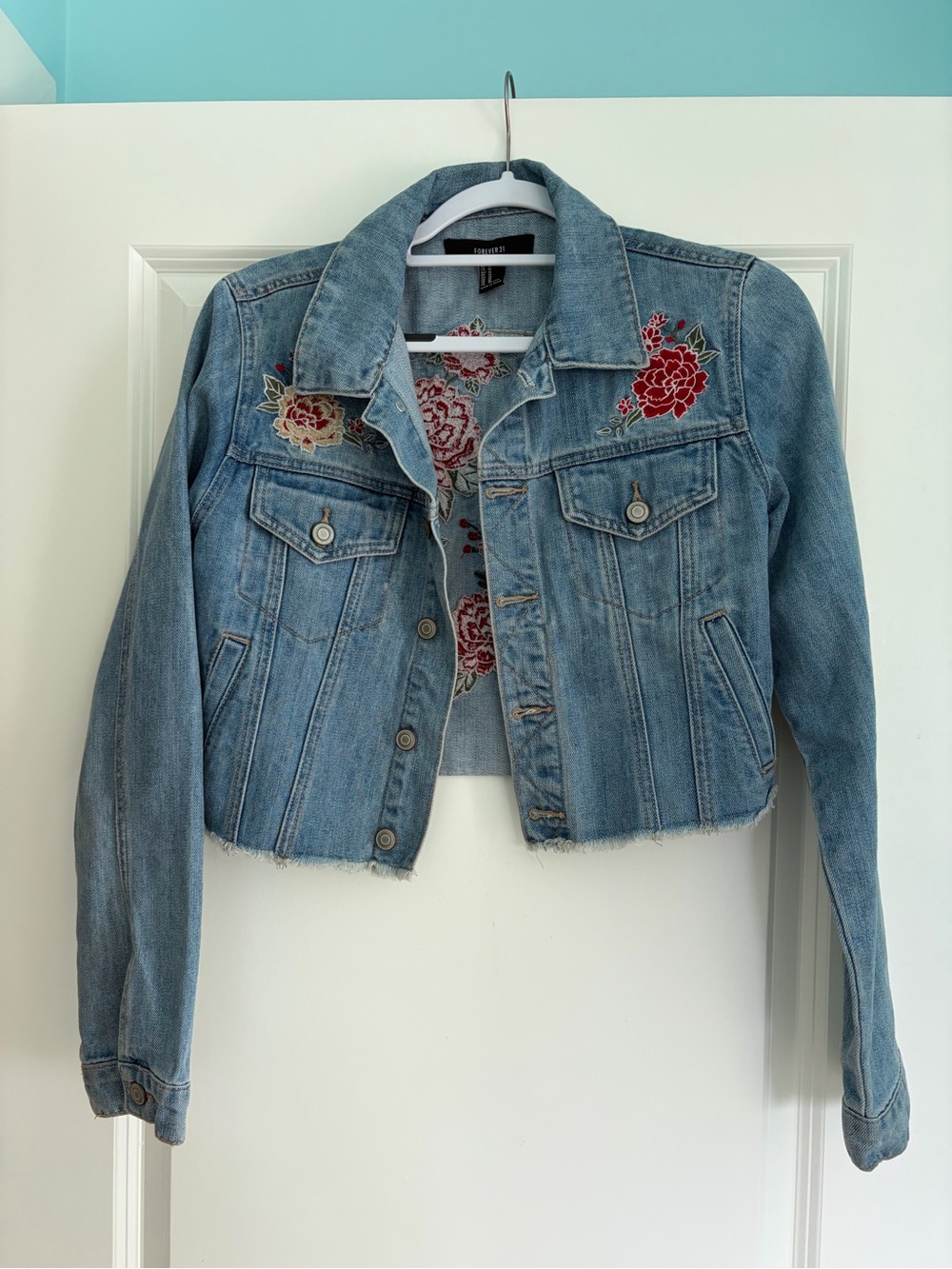 Forever 21 Light Blue Cropped Denim Jacket with Red Floral Embroidery - Picture 2 of 2